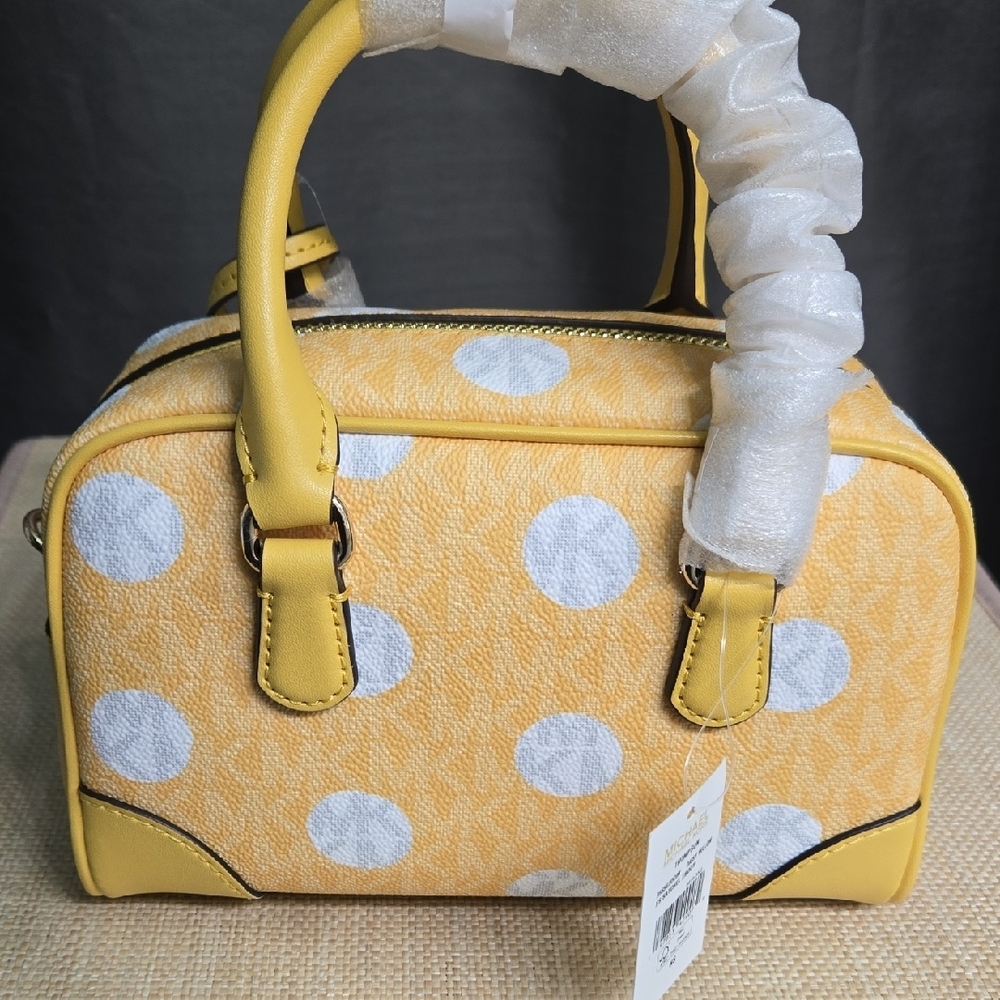 Michael Kors Yellow and White Satchel with Leather Trim - Picture 3 of 9